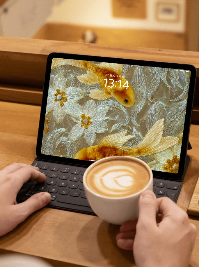 美音天能量壁紙 "鲤华金岁" 財運系列 高清 限量发行 Sarasvati Energy Wallpaper "Carp's Splendor Golden Year" Wealth series HD Limited edition